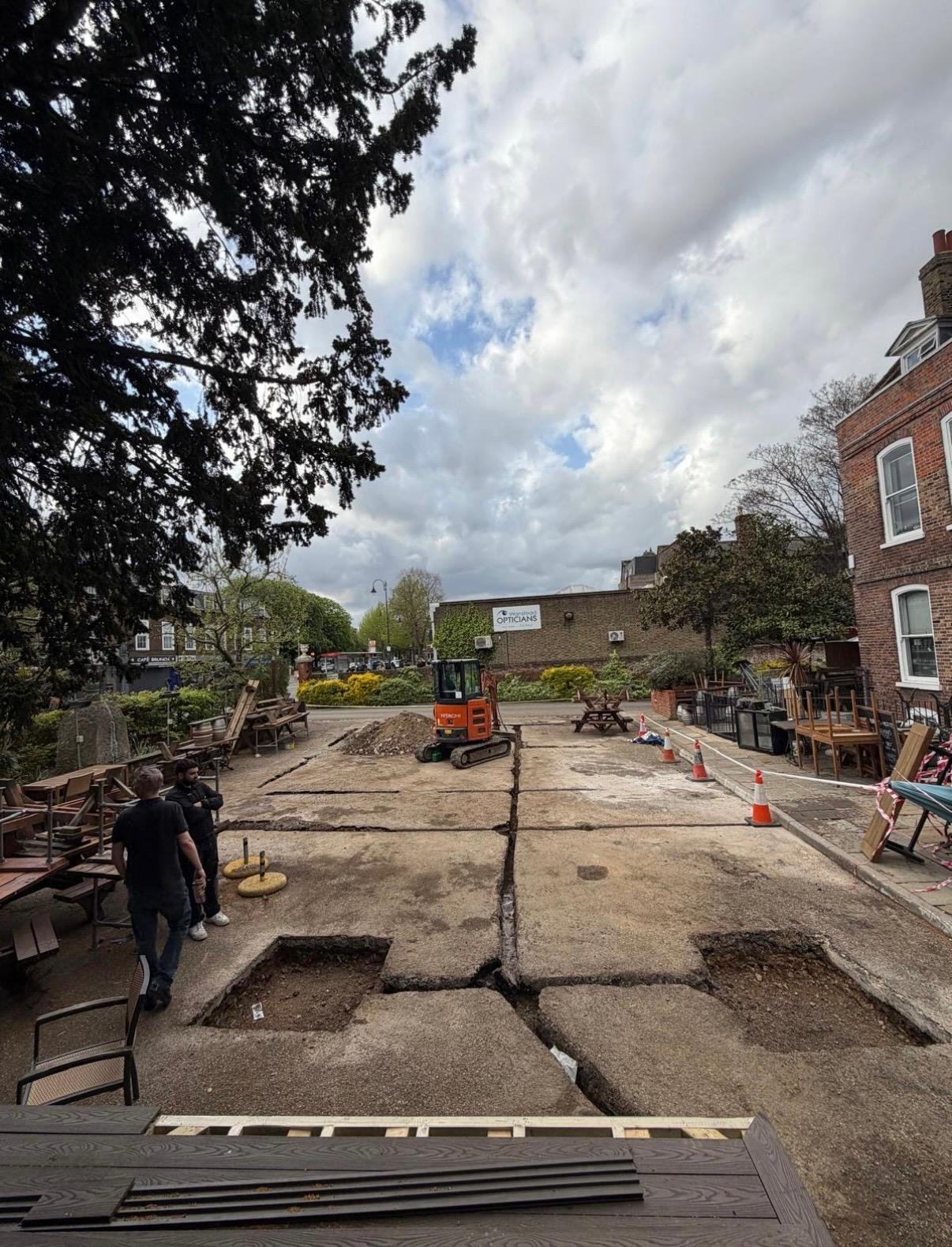 London terrace property — estate agent refurbishment partnership